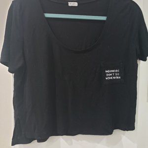 Brandy Melville - John Galt Cropped T-Shirt
